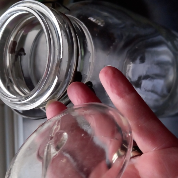 Old Safety Seal canning jar - Picture 8 of 9